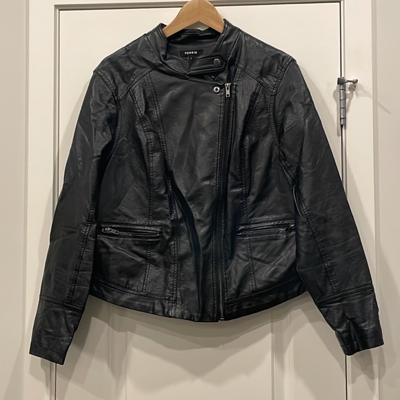 EC Black Torrid Faux Leather Biker Jacket - Size 1 (XXL) - Picture 1 of 4